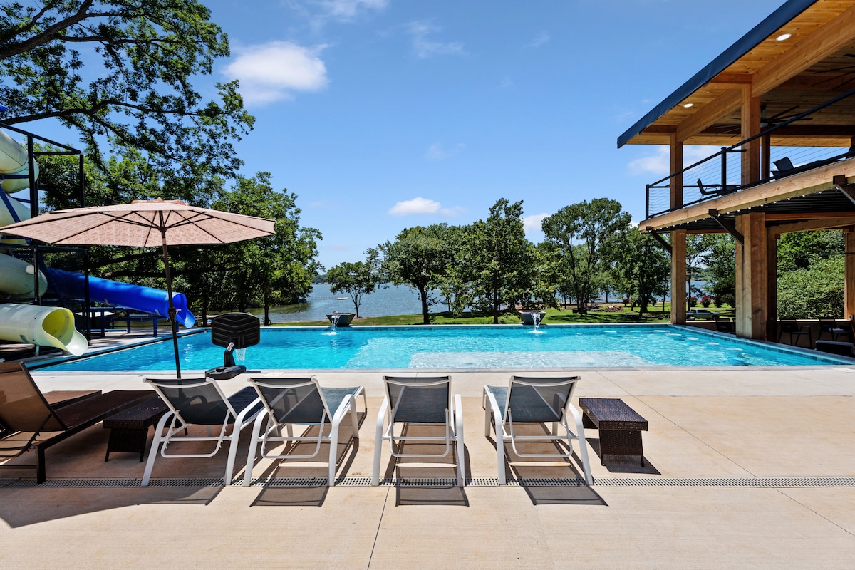 Pool loungers and umbrellas